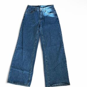 Wide Leg Blue Jeans